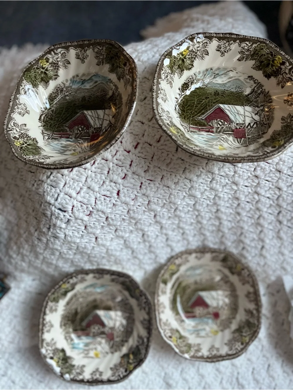 4x Vtg Johnson Bros Friendly Village 6 1/8
